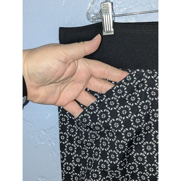 Cypress Club Womens Geometric Print Skorts XL Black & White Polyester Blend - Picture 4 of 9